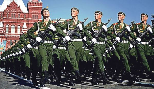 Общая укомплектованность Вооруженных сил России личным составом составляет 95%