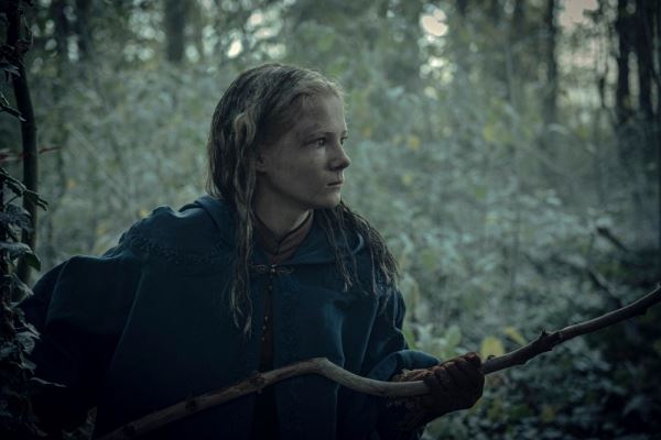  Новые кадры «Ведьмака» от Netflix показали Геральта в поединке и потрепанную Йеннифер 