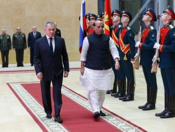 Россия и Индия подписали протокол о сотрудничестве в оборонной сфере